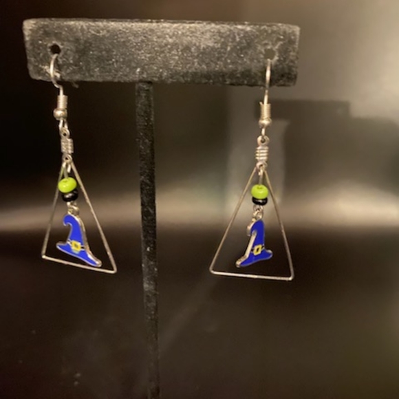 Witches Hat Earrings - Picture 2 of 5
